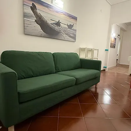 A I R House *