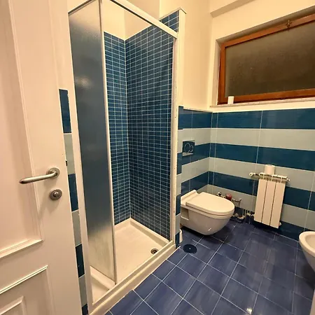 Гостьовий будинок A I R House