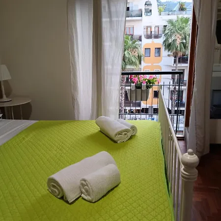 Гостьовий будинок A I R House *